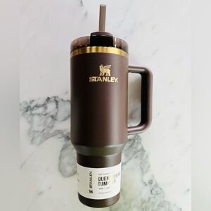 🤎 Stanley Chocolate 40oz Tumbler 🤎